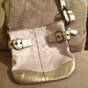 Coach Bag, great accessory to any outfit!!!